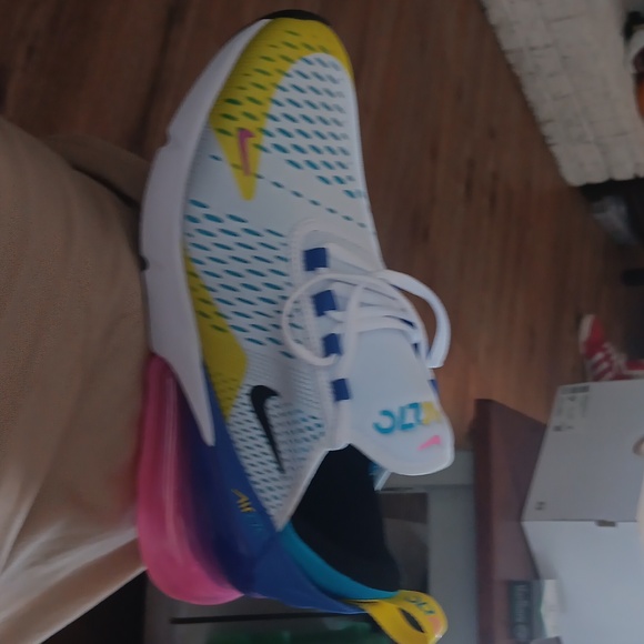 Nike air max 270 gs - Picture 2 of 3